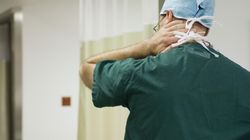 Lekarz wypracował 4881 godzin w ciągu. Kontraktowiec przebił etaty całego zespołu