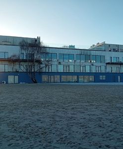 Biorą się za symbol seksafery. "Jakby ktoś w pośpiechu opuścił"