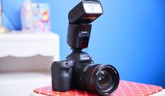 Canon: lampa błyskowa Speedlite 470EX-AI z funkcją inteligentnego odbicia światła za 2219,99 zł (wideo)