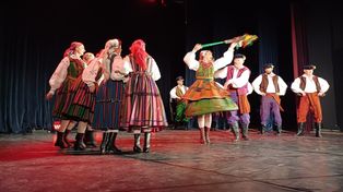 Starachowice: Amfiteatr zachwyci tradycją i barwnymi strojami