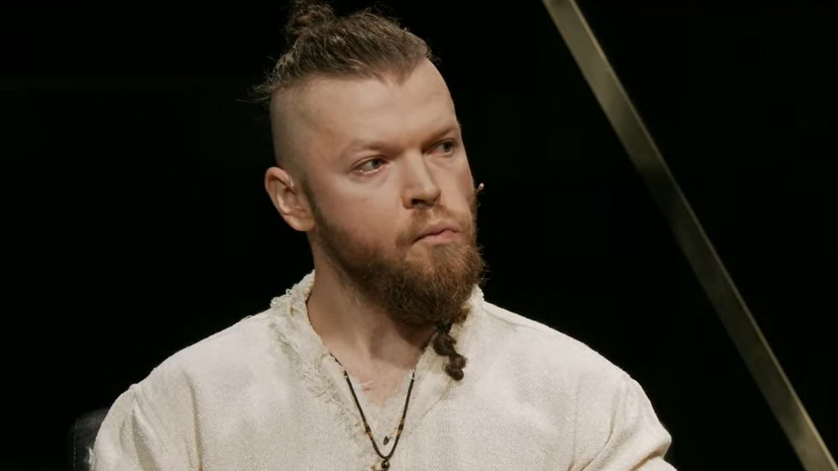 Sylwester Wardęga na programie promującym Fame MMA.