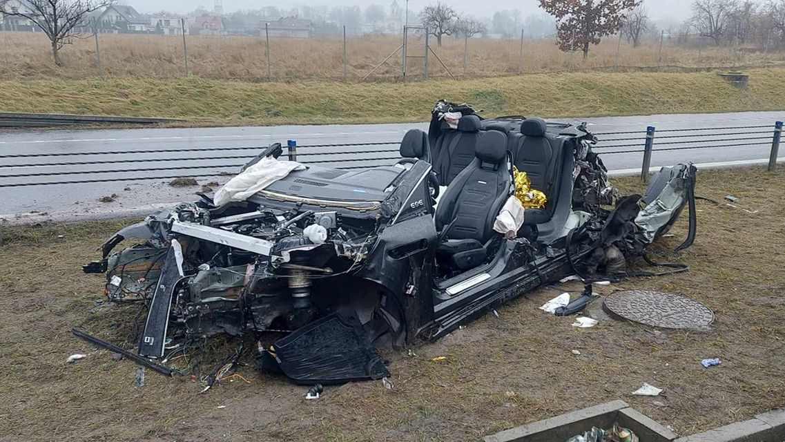 Wypadek S8, okolice Mszczonowa, Mercedes EQE i BMW serii 7