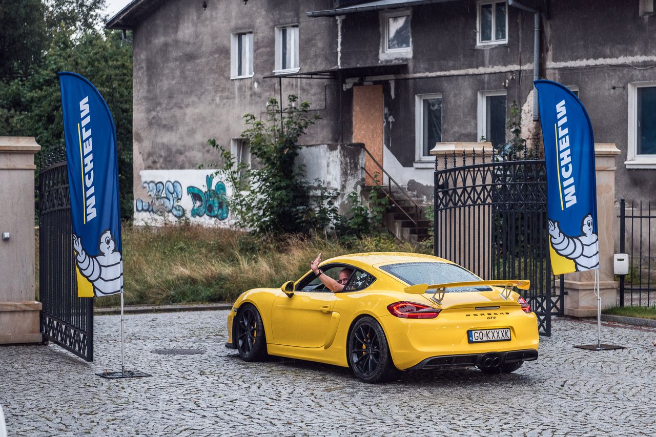 Cars & Coffee Gdynia 2018 (fot. Konrad Skura)