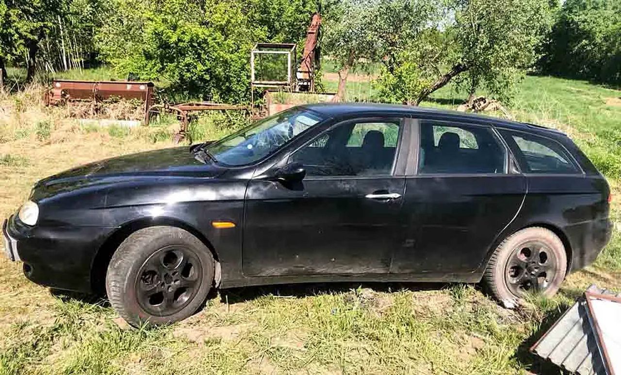 Policyjny pościg za alfą romeo wałami Odry w Gubinie. Kierca bez prawa jazdy i poszukiwany