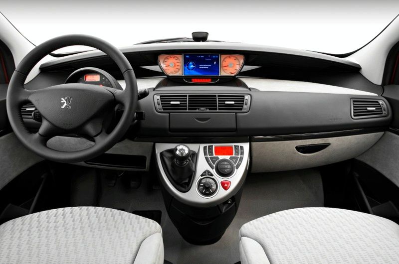 Peugeot 807 Wnętrze
