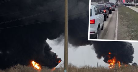Panika w Rosji. Kolejki do stacji i gromadzenie zapasów