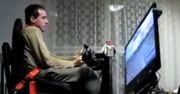 Symulator, w którym koniecznie należy zapiąć pasy (wideo)