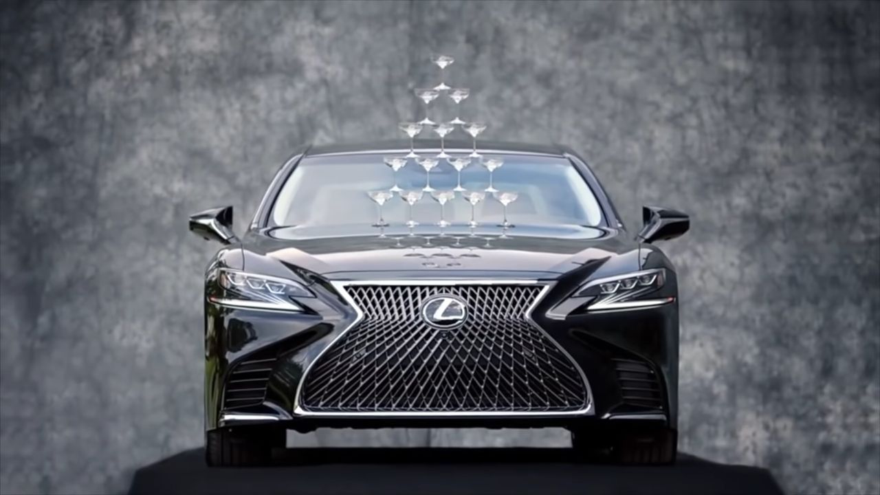 Lexus odtwarza reklamę flagowego LS sprzed 30 lat. W roli głównej szef Toyoty, Akio Toyoda