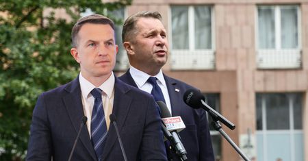Rzecznik rządu uderza w Czarnka. "Mieli na to 8 lat"