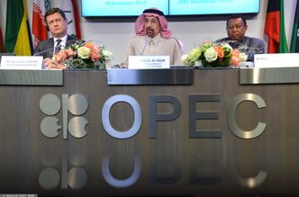 Ropa naftowa. Rekordowe dostawy z USA do Chin i spotkanie OPEC+