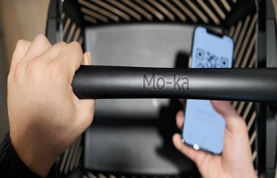 Intermarche testuje nowatorską metodę zakupów bez kasy. Czas na "inteligentne koszyki"