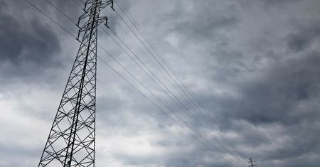 Ceny prądu w Polsce szaleją. Oto dlaczego tyle płacimy