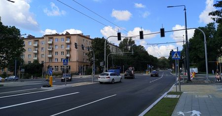 Poniatowskiego po nowym śladzie. Otwarcie ulicy w weekend