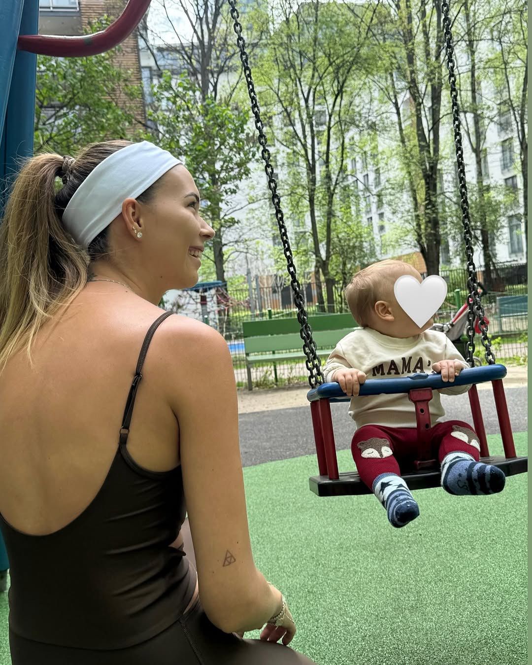 Sandra Kubicka z synem