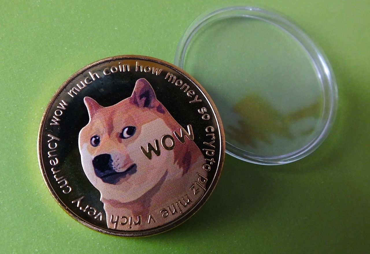 Dogecoin w ofercie Revolut. Dołącza do innych kryptowalut