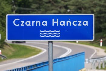Czarna Hańcza i jezioro Wigry zanieczyszczone. Sprawę bada policja