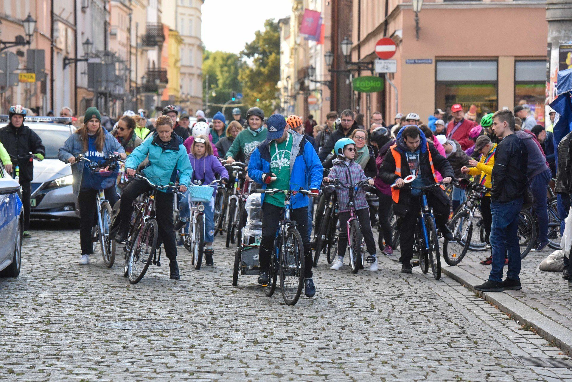 Ostatni weekend października właśnie się rozpoczyna, a torunianie chętnie korzystają z przygotowanych na ten czas atrakcji. Jak co tydzień przygotowaliśmy dla naszych Czytelników spis najciekawszych wydarzeń, w których warto wziąć udział.