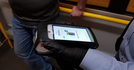 Śląskie. Gapowiczu, strzeż się! "Kanarów" będzie dwa razy więcej