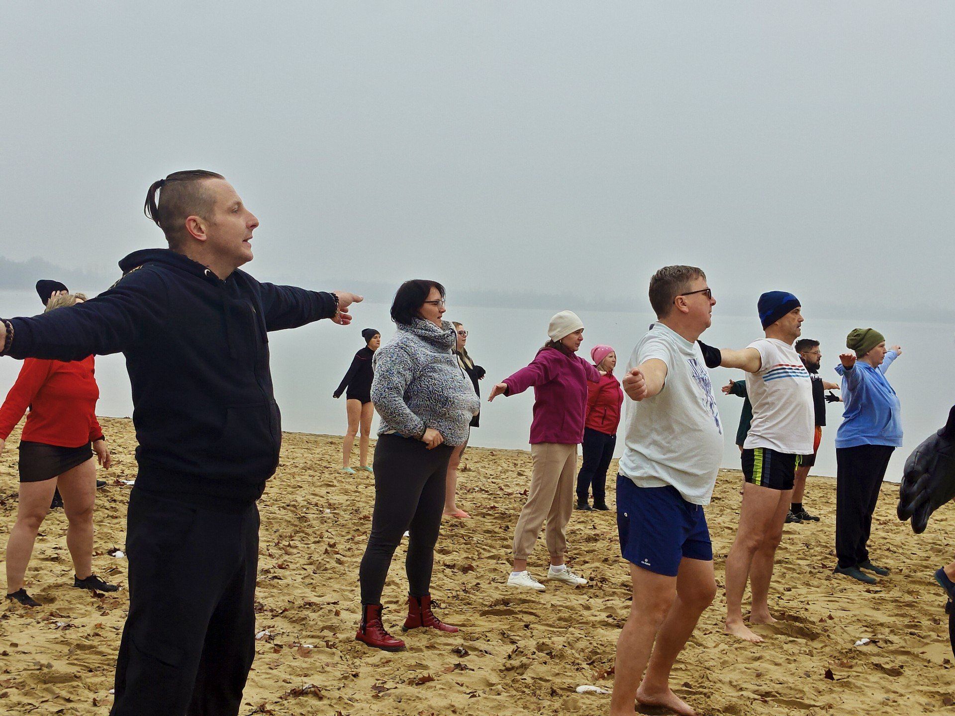 Pogoria Morsuje w Dąbrowie Górniczej. Oni nie boją się zimnej wody