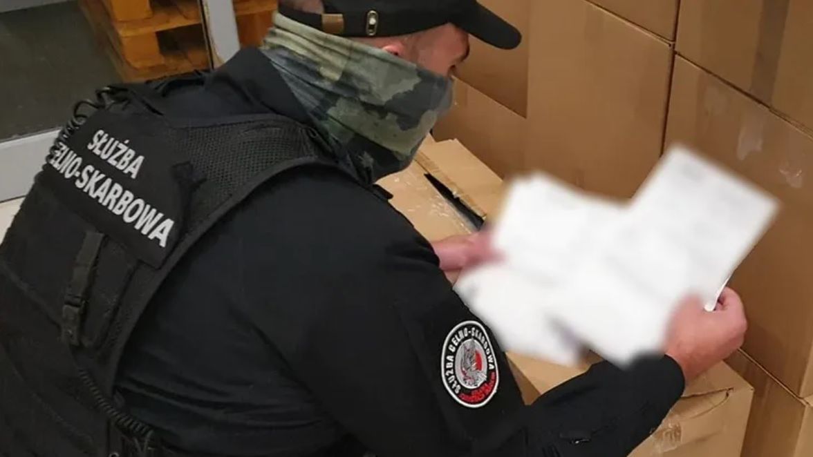 Mazowiecka Krajowa Administracja Skarbowa (KAS) wykryła spółkę, która wyłudzała podatek VAT.