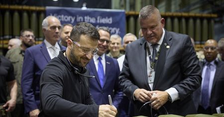 Plan Zełenskiego przyjęty bez entuzjazmu. W tle 142 mld dol. na rosyjską armię