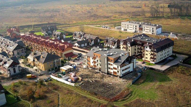 Inwestycje związane z budową nowych mieszkań w Polsce są rozmieszczone nierównomiernie. 