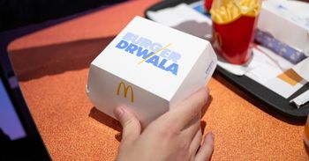 Burger Drwala znów króluje! Jak zmieniały się ceny przez ostatnie lata?