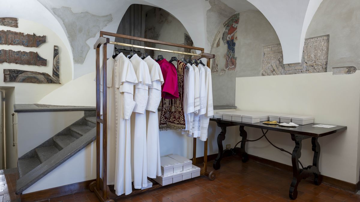 Vatican Readies For May 7 Conclave
VATICAN CITY, VATICAN - MAY 06:  (EDITOR NOTE: STRICTLY EDITORIAL USE ONLY - NO MERCHANDISING).  A view of the "Room of Tears" with the different sizes of the dress that the new Pope will wear is seen on the eve of the conclave on May 06, 2025 in Vatican City, Vatican. On May 7, 133 cardinals will enter the Sistine Chapel to begin the papal conclave, the secretive voting process that requires two-thirds majority to elect the new leader of the Catholic Church. The election follows the death of Pope Francis on April 21 at the age of 88. (Photo by Vatican Media via Vatican Pool/Getty Images)
Vatican Pool
bestof, topix