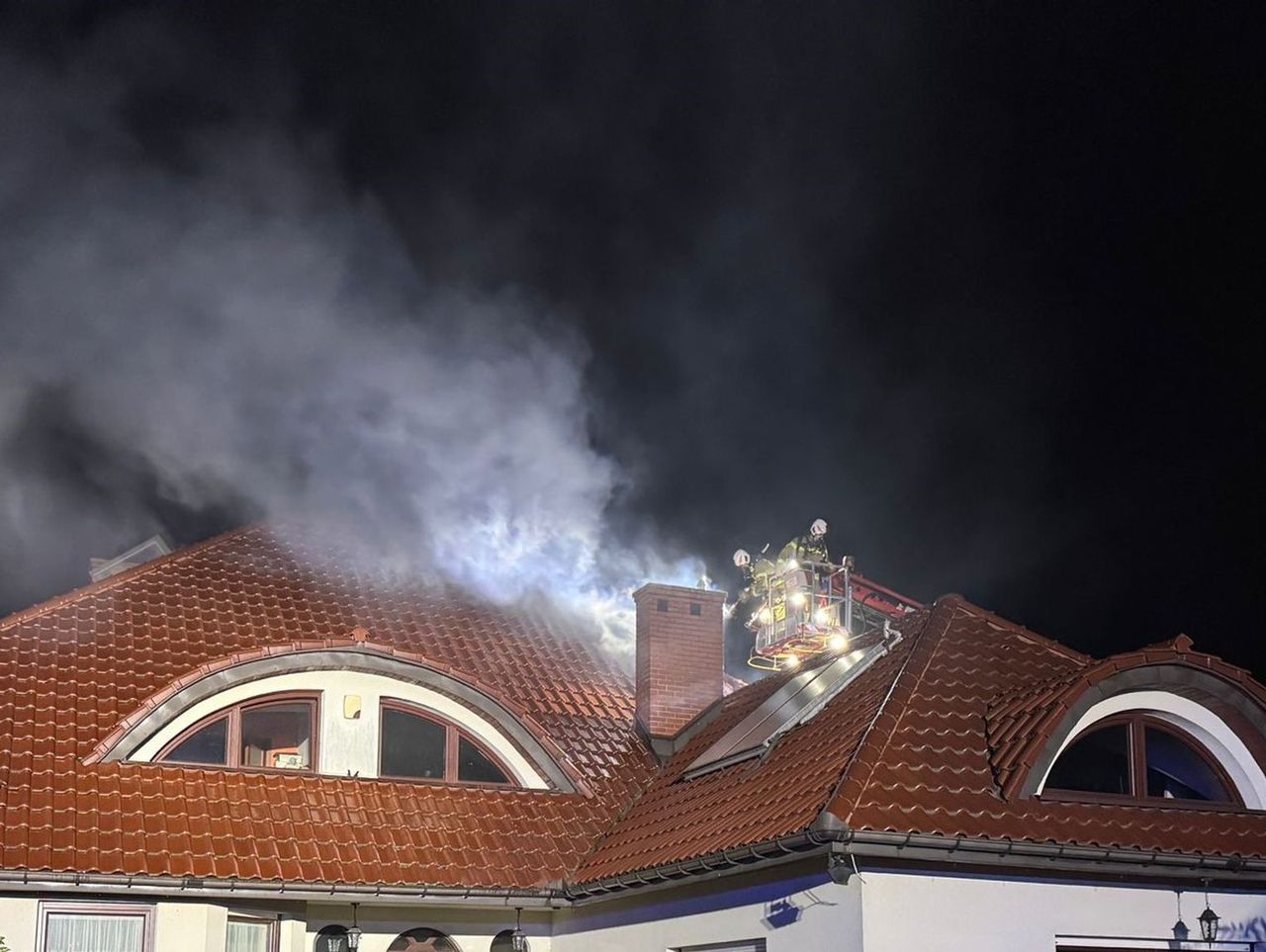 Zabierzów Bocheński: Tragiczny pożar. 49-latka z zarzutem zabójstwa