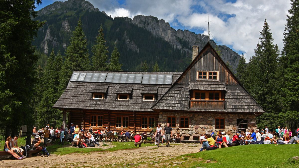 Schronisko w Dolinie Kościeliskiej