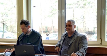 Wmawiał chorym na raka, że są zdrowe. Kobiety zmarły. Zapadł wyrok