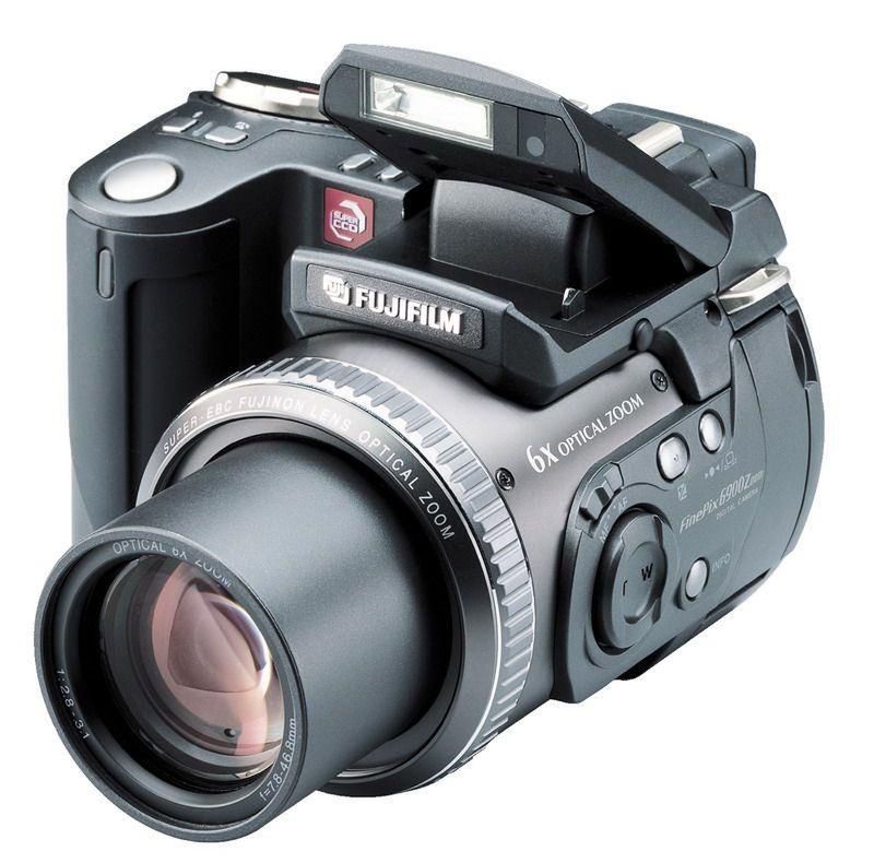 Fujifilm FinePix 6900 Zoom