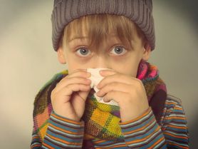 Szczepić na grypę czy nie? Lekarz wyjaśnia, jaka jest skuteczność szczepionki