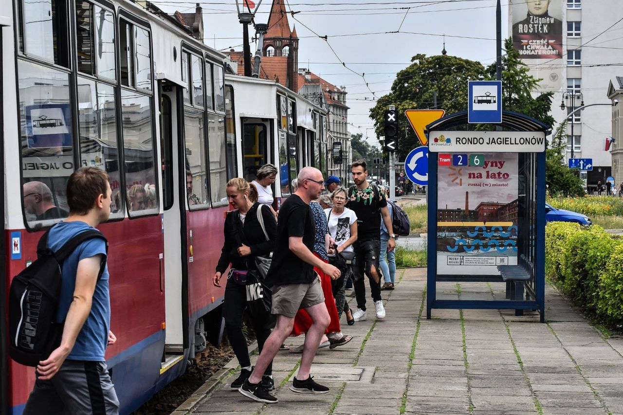 Od soboty zmiany w oznaczeniach rozkładów jazdy w Bydgoszczy. Korekty dotyczą kursowania tramwajów