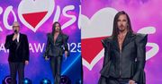 Michał Szpak w skórzanym komplecie i z dekoltem na wierzchu spełnia się w roli prowadzącego preselekcje do Eurowizji 2025