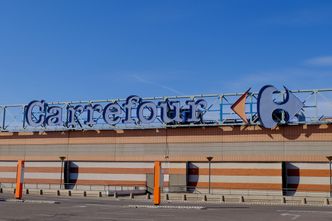 W Dzień Ziemi Carrefour rusza z nową akcją. Sieć odbierze od klientów butelki bezzwrotne bez okazania paragonów