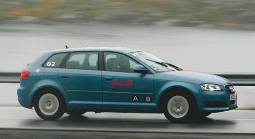 Audi A3 spala 3.0-litra na 100 kilometrów!