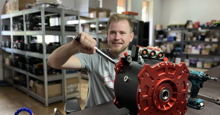Rozmawiali z Izerą, ale chce ich duży koncern z Niemiec. Polski start-up nawiązał ważne porozumienie
