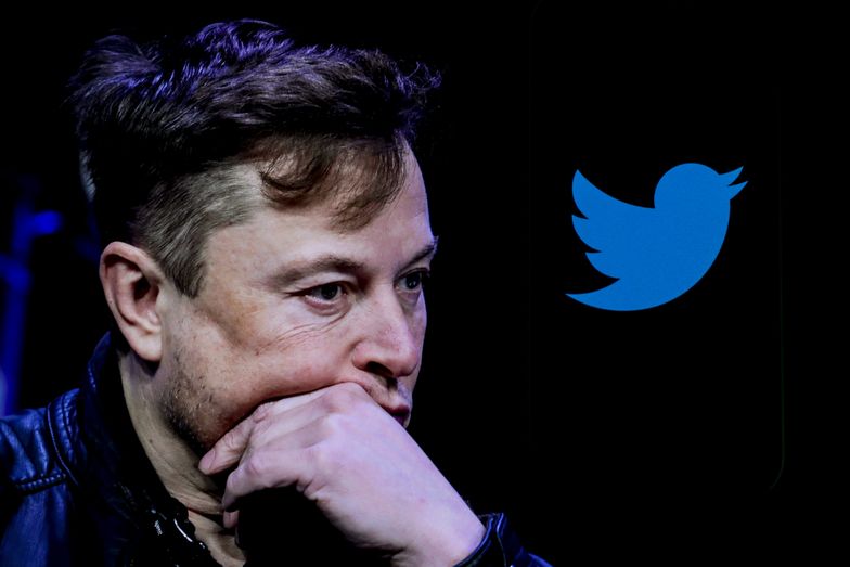 Elon Musk rozpoczął zwolnienia masowe w Twitterze. Firma jednocześnie została za to pozwana przez byłych pracowników