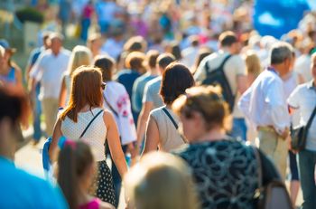 Toruń: Ruszył Festiwal Wisły. Ponad 200 atrakcji i parada statków