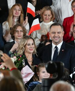 Mieszkanie Nawrockiego. Media: zawarli umowę sami ze sobą