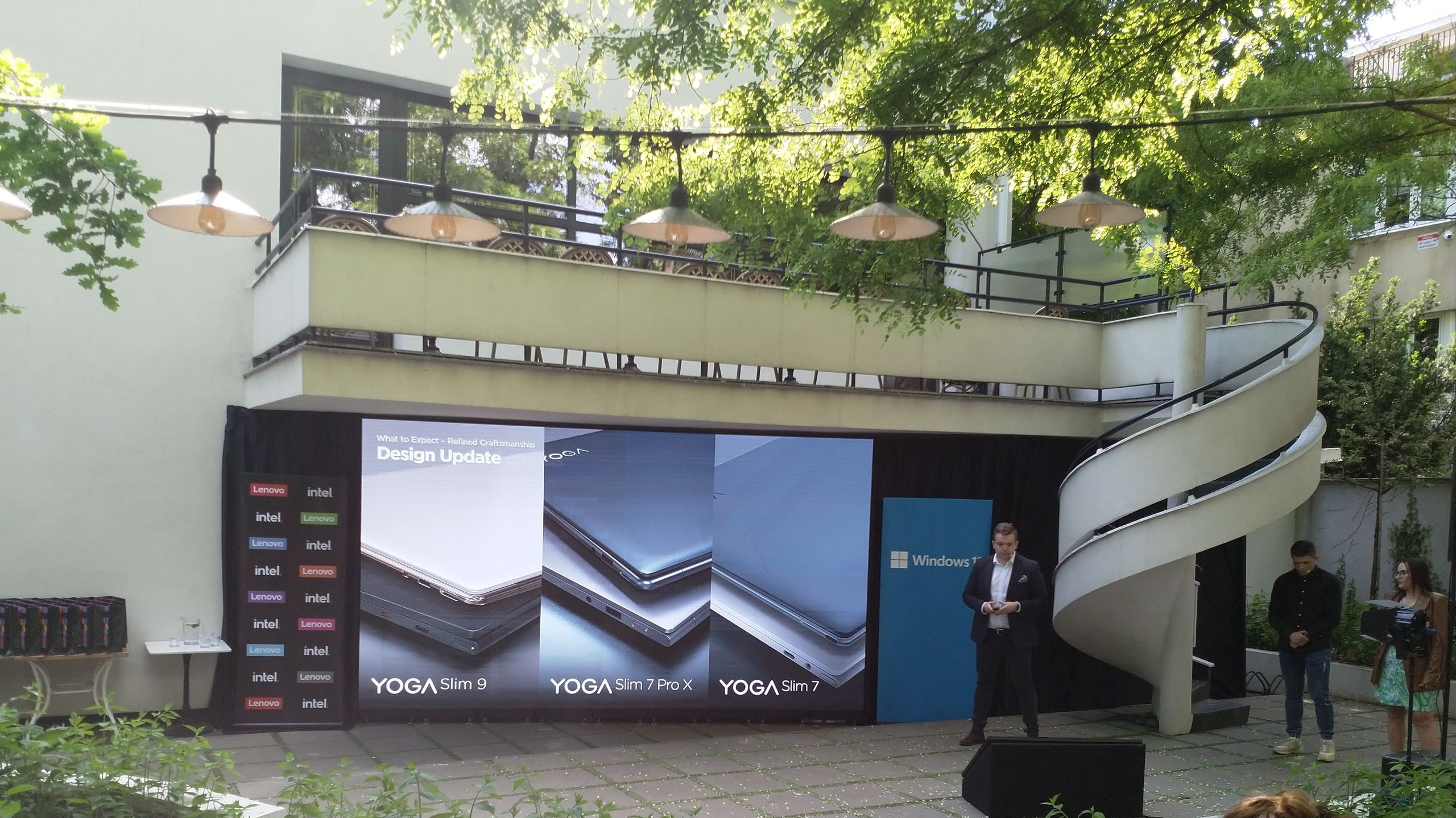 Premiera nowych laptopów Lenovo YOGA.