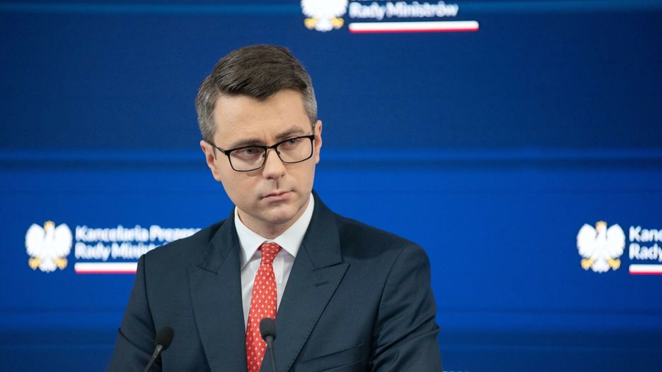 Konferencja Piotra Mullera i Stanis?awa ?aryna w KPRM
Warszawa, 02.02.2023. Konferencja prasowa rzecznika prasowego rzadu Piotra Mullera oraz sekretarza stanu w KPRM, Pelnomocnika Rzadu ds. Bezpieczenstwa Przestrzeni Informacyjnej RP Stanislawa Zaryna w KPRM.fot.Stanislaw Rozycki/REPORTER N/z Piotr Muller
Stanislaw Rozycki/REPORTER