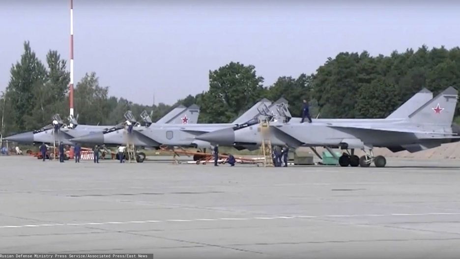 W obwodzie kaliningradzkim wylądowały trzy samoloty MiG-31
