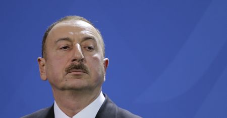 Tajne rozmowy Niemiec i Rosji w Baku? W tle przedstawiciel Gazpromu