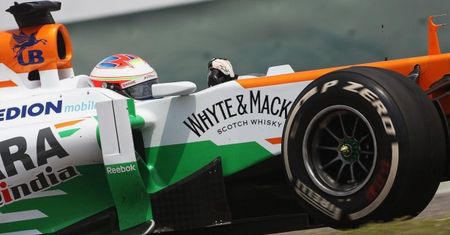 Pirelli zaoferuje dodatkowy komplet opon w F1