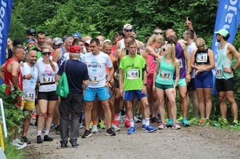 Ponad 120 biegaczy wzięło udział w tegorocznej edycji "Sianowskiej 5"