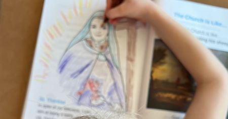 Za dużo chętnych na religię. Przenoszą ją do salek katechetycznych