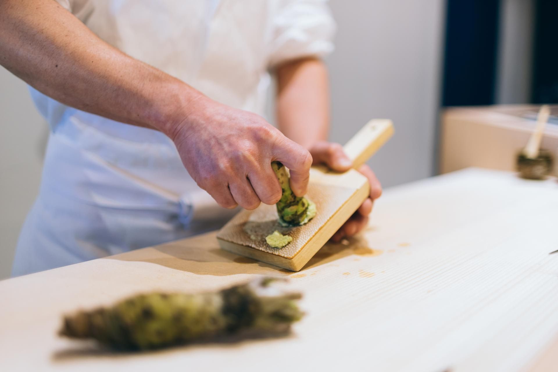 Wasabi może wchodzić w interakcje z innymi ziołami, suplementami i lekami 