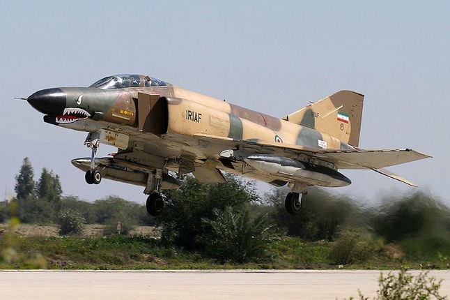 Samolot F-4 Phantom w barwach irańskiego lotnictwa